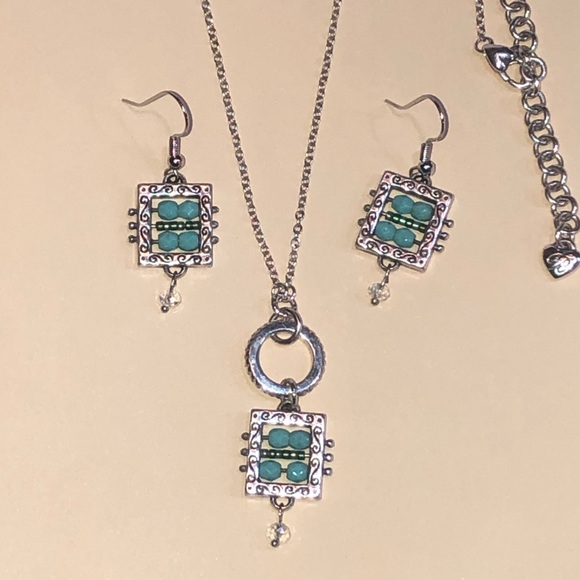 Brighton set of necklace & earrings Blue & crystal FINAL REDUCED PRICE - Picture 13 of 16